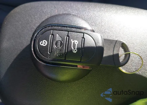 2019 Mini Hardtop Cooper из США, поврежденный, VIN WMWXU1C5XK2J02832